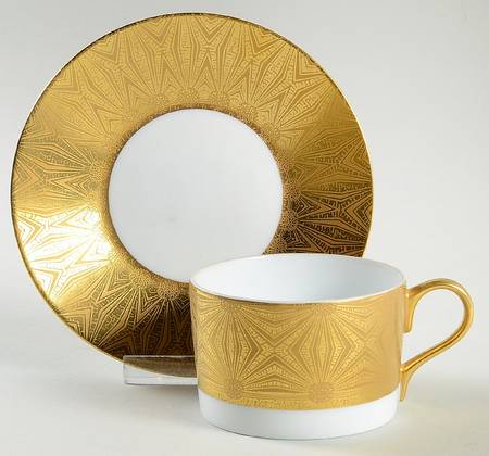 Esmeralda (Gold Incrustation) Flat Cup & Saucer Set