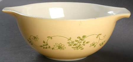 Shenandoah 9" Cinderella Mixing Bowl
