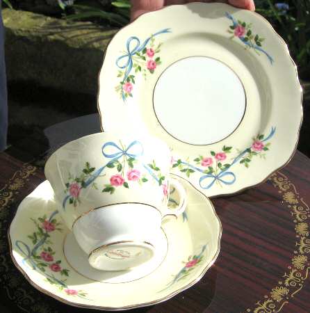 6805 Salad Plate