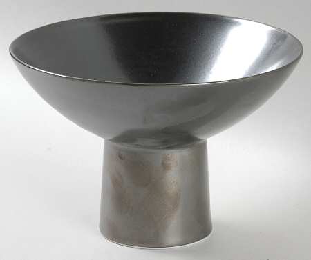 Ebony 7" Footed Bowl