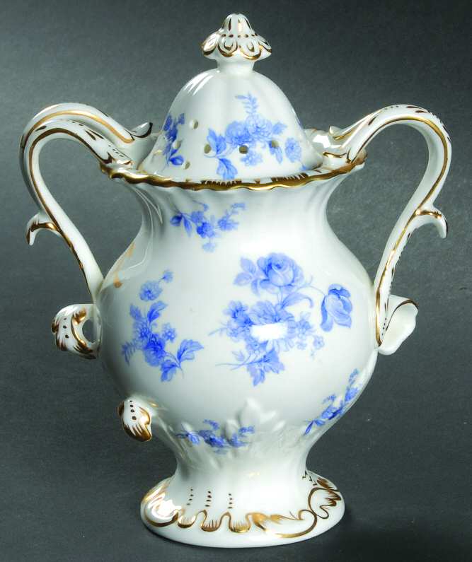 V8009 by Coalport