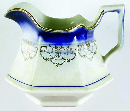 A590 Creamer