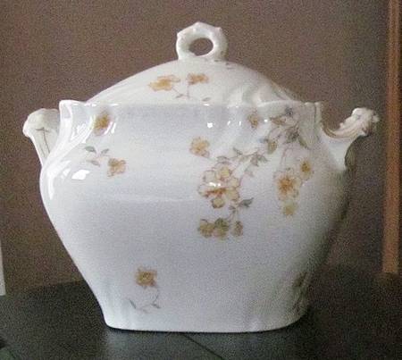 Schleiger 372-3 Sugar Bowl & Lid