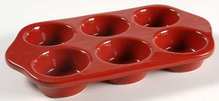 Bakeware Red Muffin Pan (Holds 6 Muffins)