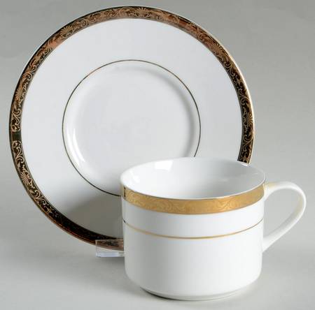 CFN1 Flat Cup & Saucer Set