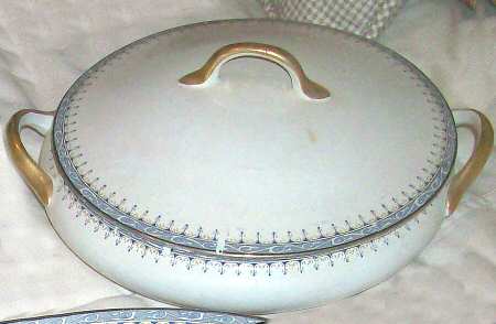 CEB113 Round Covered Vegetable