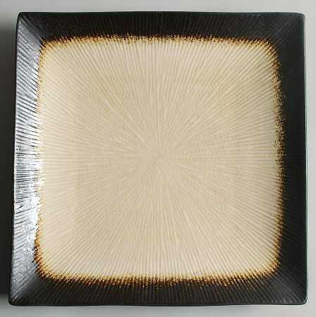 Kon Tiki Cream Dinner Plate