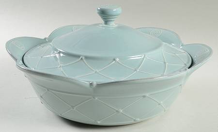 Meridian Blue 2.5 Qt Round Covered Casserole