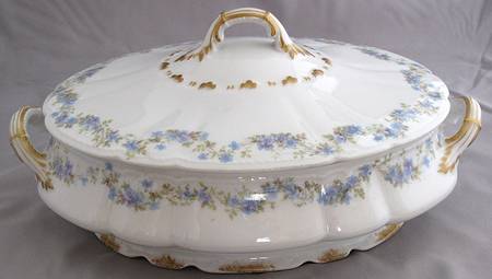 CHF1449 Oval Covered Vegetable