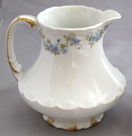 CHF1449 Creamer