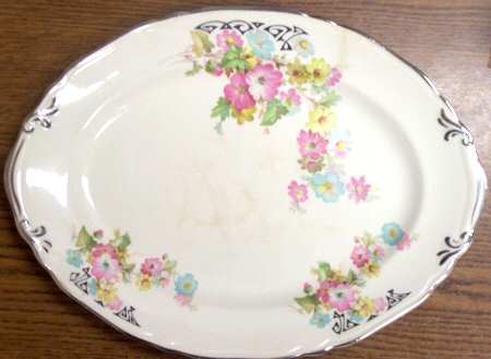 CRP194 by Crown Potteries
