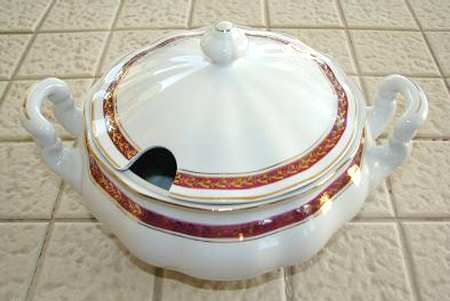 CIL48 Tureen &  Lid
