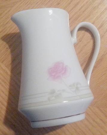CCC11 Creamer