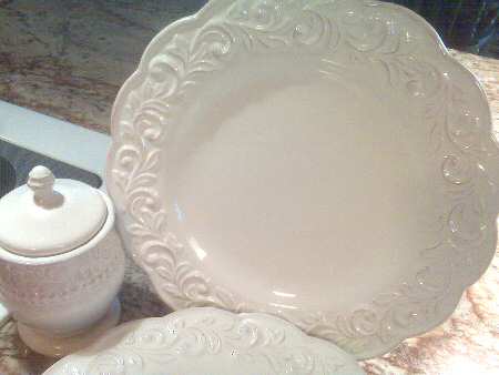 Venetian Ivory Sugar Bowl & Lid