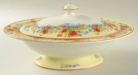 CRD214 Oval Covered Vegetable