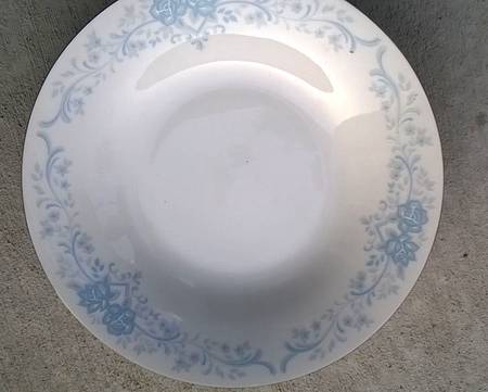 CX453 (Platinum Trim) Rim Soup Bowl