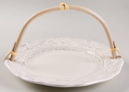 Firenze Ivory 5 3/8"-5 5/8" Bamboo Handled Serving Plate  HC