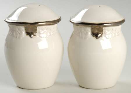Regency Ivory Salt & Pepper Set