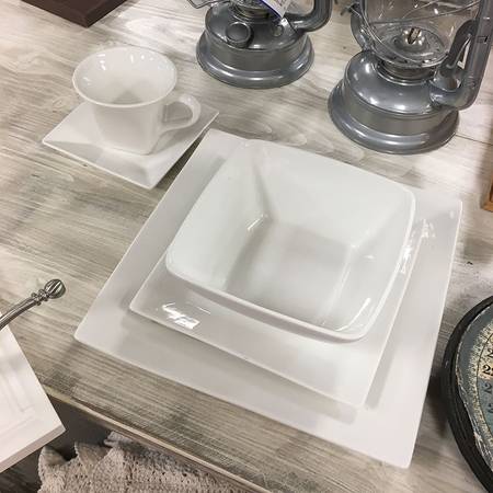 Union Square Soup/Cereal Bowl