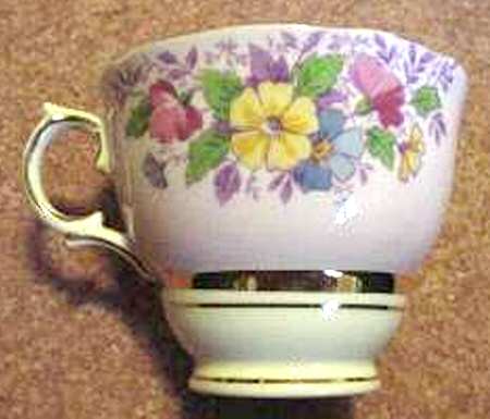 CLC95 Footed Cup