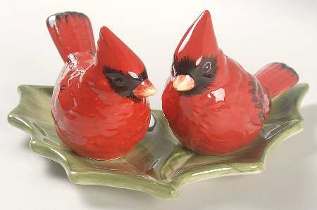 Holly Birds Figural Salt and Pepper Tray Set