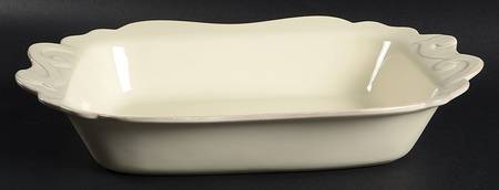 Arabesque Cream 15" Rectangular Baker