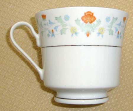 Chatham Footed Cup