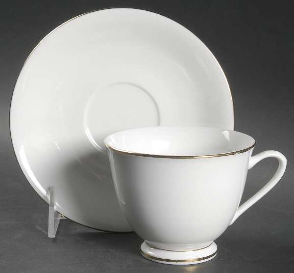 CX479 Footed Cup & Saucer Set