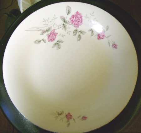 Rose Hebi (Platinum Trim) by China (Made in China)