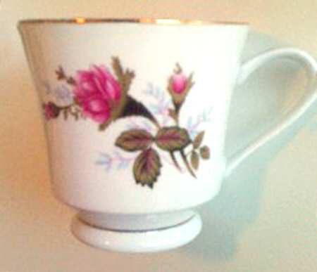 CX493 Footed Cup
