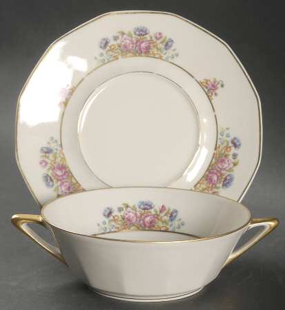 Schleiger 1333-2 Flat Cream Soup Bowl & Saucer Set