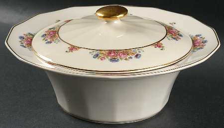 Schleiger 1333-2 Round Covered Vegetable