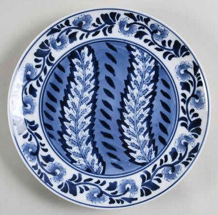 CXM4 Dinner Plate