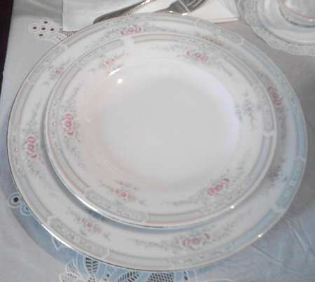 CX512 Dinner Plate