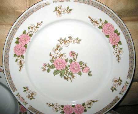 CHP26 Dinner Plate