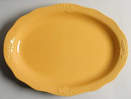 Cuisineware Gold (Embossed Leaves) 16" Oval Serving Platter