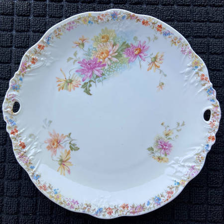 CTI211 Handled Cake Plate