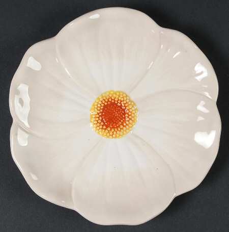 Flora Figural Canape Plate
