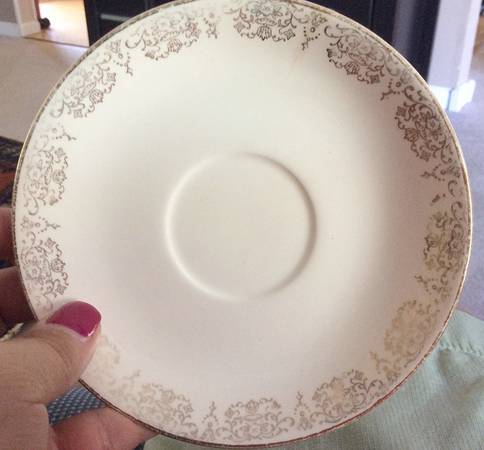 CRO348 Saucer