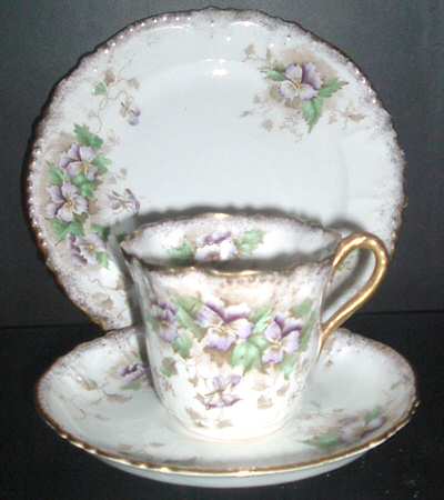 3314 Flat Cup & Saucer Set