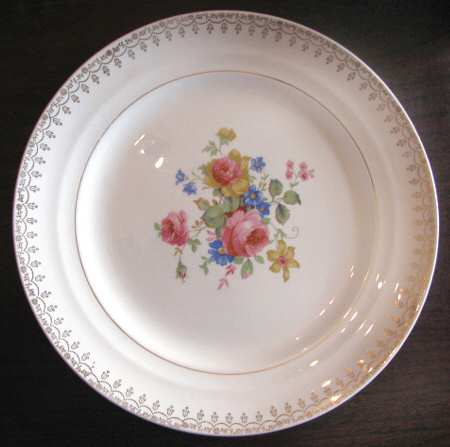 CRP209 by Crown Potteries