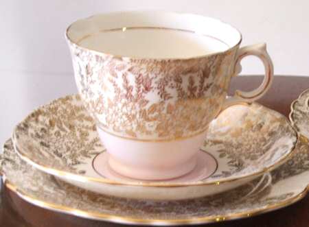 6608 Footed Cup & Saucer Set
