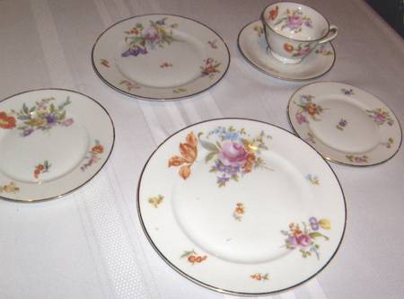 CBA9 Dinner Plate