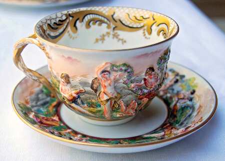 CJJ7 Flat Cup & Saucer Set
