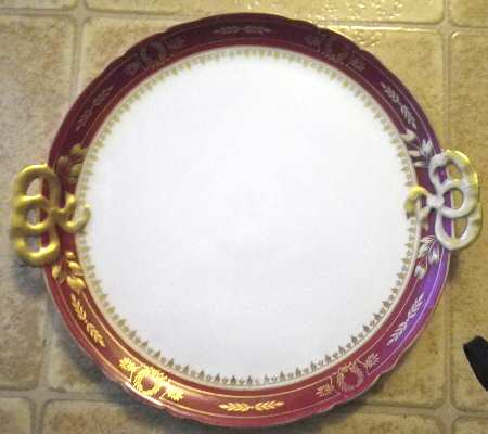 CHF1587 Handled Cake Plate