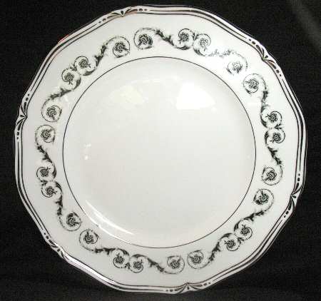 T18324 by Coalport