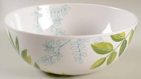 Creamware with Leaf Accents 9" Round Vegetable Bowl