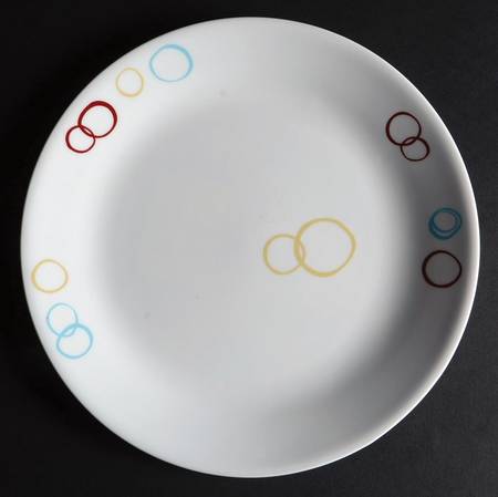 Circles (Rim, Corelle) by Corning Corelle