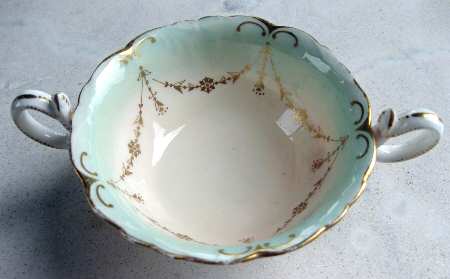 Y1124 by Coalport