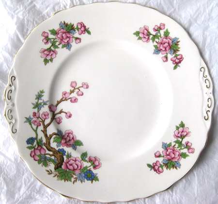 6346 Handled Cake Plate